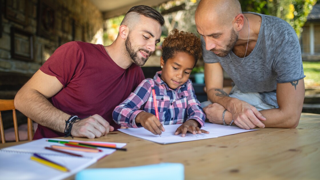 Les Enfants De Familles Homoparentales R Ussissent Mieux L Cole Neonmag Fr