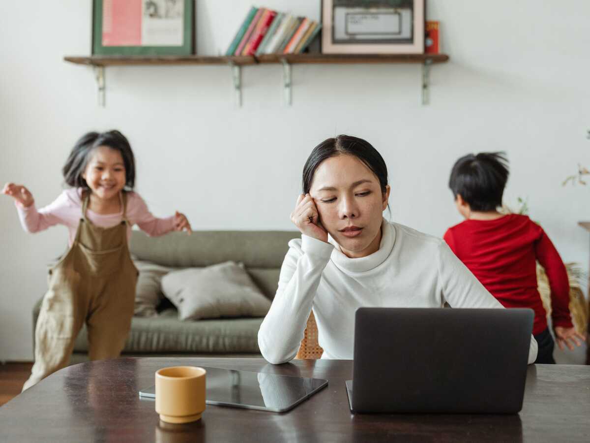 Avec la crise, les femmes sont les premières victimes de la dégradation des conditions de travail, confirme la Dares