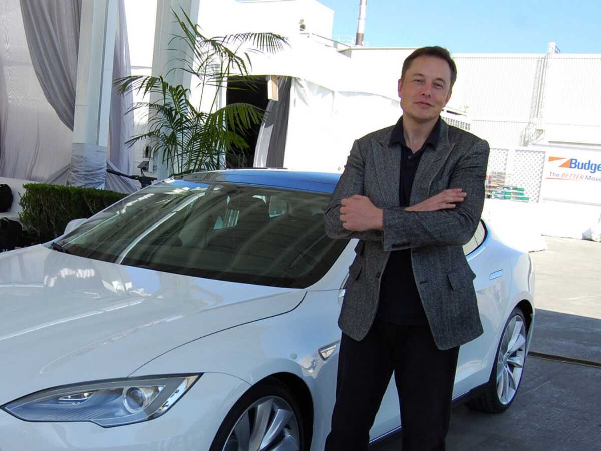 Harcèlement scolaire, fortune, double mariage... 15 choses à savoir sur Elon Musk